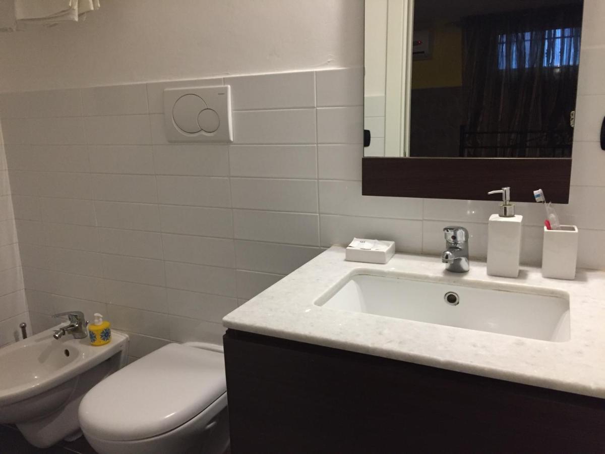 Hotel Il Giardino Della Foglia Bari Zewnętrze zdjęcie